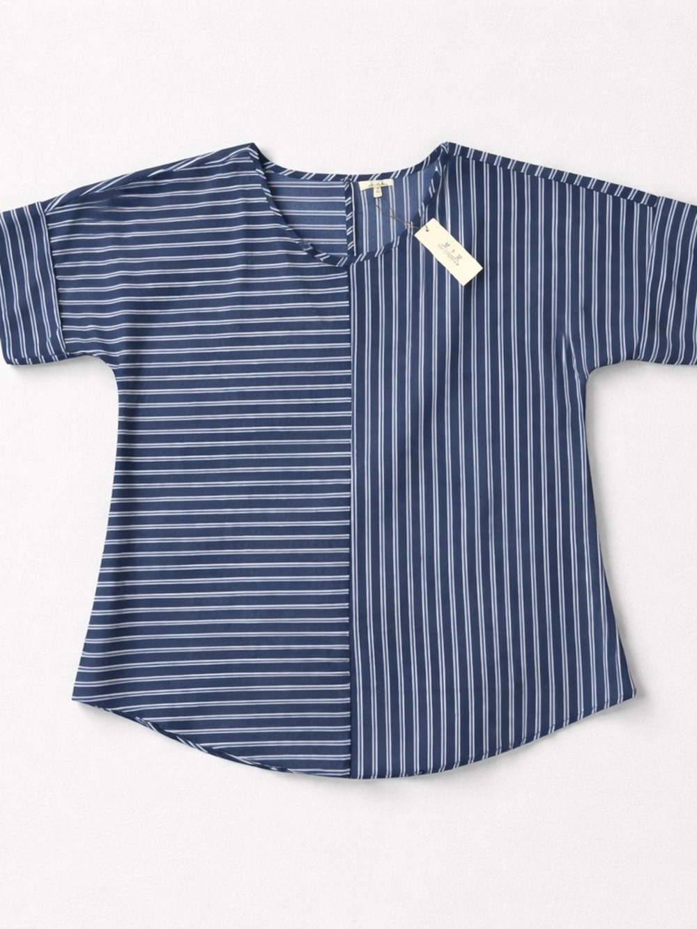 🤑Striped Navy Short Sleeve Blouse